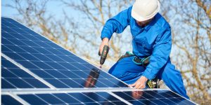 Installation Maintenance Panneaux Solaires Photovoltaïques à Le Mesnil-au-Val